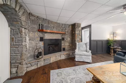 Living - 18 Upper Walnut Creek Rd, Marshall, NC 28753 photo 4 of 4