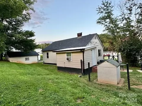 Exterior - 105 Normandy Dr, Morganton, NC 28655 photo 1 of 1