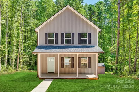 425 S Pinchback Ave, Bessemer City, NC 28016