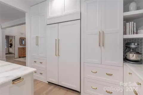 Kitchen - 6762 Fox Ridge Cir, Davidson, NC 28036 photo 4 of 7