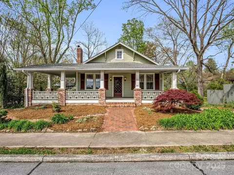 311 Buncombe St, Hendersonville, NC 28739