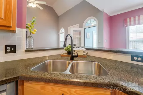 4060 Flint Dr, Lancaster, SC 29720 photo 12