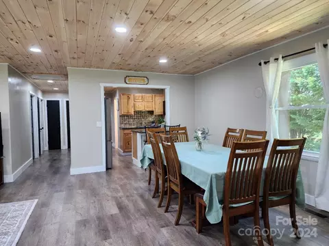 Dining - 106 Albert Dr, Flat Rock, NC 28731 photo 2 of 2