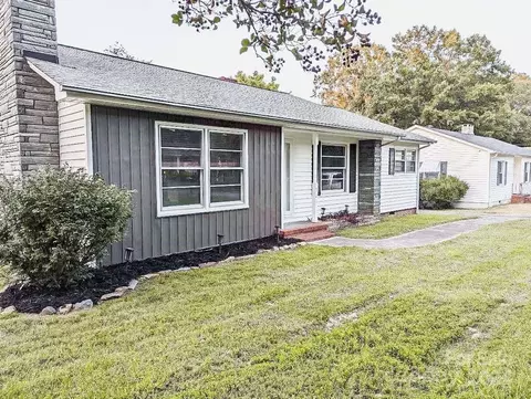 521 Avondale Ave, Albemarle, NC 28001
