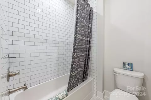 Bath - 4686 Persimmon Rd, Lancaster, SC 29720 photo 5 of 5