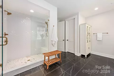 Bath - 4686 Persimmon Rd, Lancaster, SC 29720 photo 3 of 5