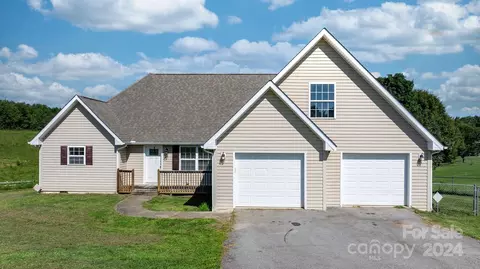 1678 Jamestown Rd, Morganton, NC 28655