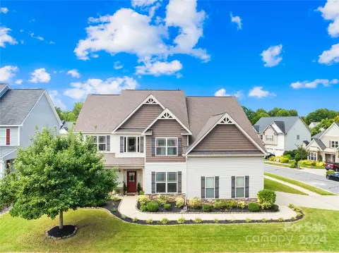 121 Kenyon Loop, Mooresville, NC 28115