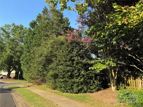 14309 Widgeon Ct, Charlotte, NC 28273