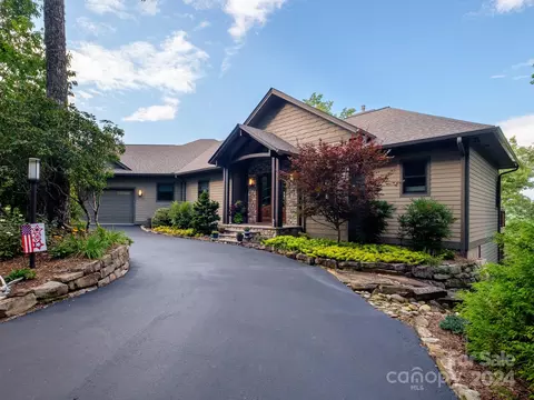 436 Tsisqua Cir, Brevard, NC 28712