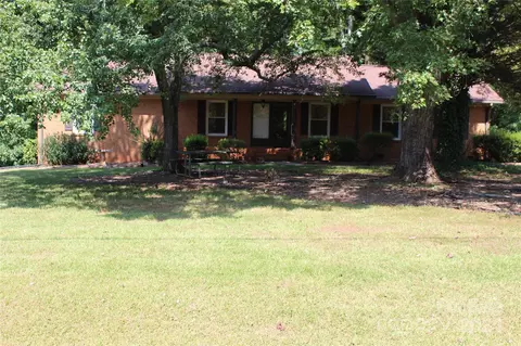 10027 Plaza Road Ext, Charlotte, NC 28215