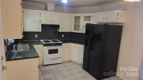 Other - 1012 E Arch St, Lancaster, SC 29720 photo 2 of 8