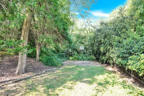 211 N Kimberly Rd, Davidson, NC 28036 photo 6