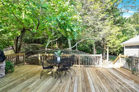 211 N Kimberly Rd, Davidson, NC 28036 photo 9