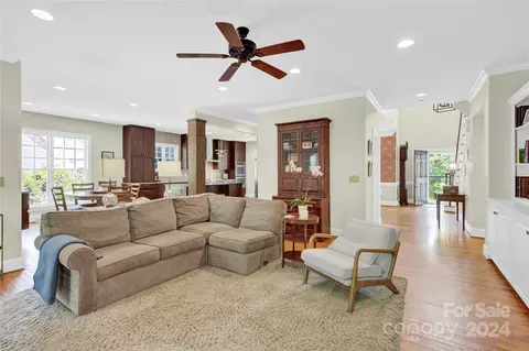 211 N Kimberly Rd, Davidson, NC 28036 photo 20