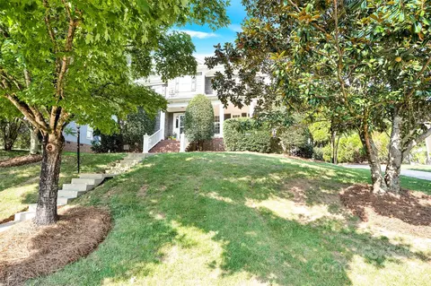 211 N Kimberly Rd, Davidson, NC 28036 photo 4