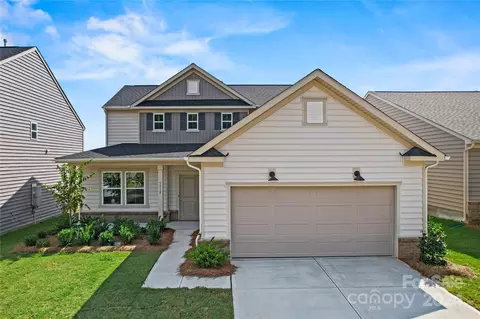 5112 Hales Ford 034 Rd #034, Charlotte, NC 28215