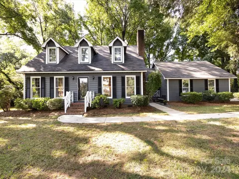 13020 Marlstone Ln, Charlotte, NC 28215