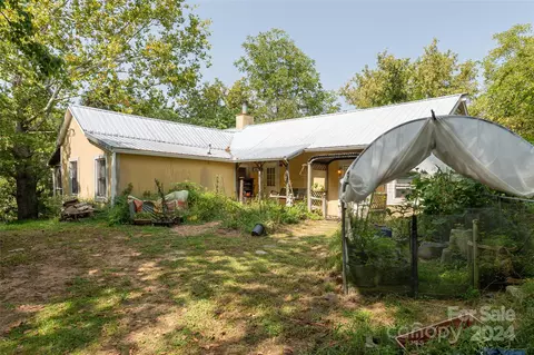 2347 Old Marshall Hwy, Alexander, NC 28701