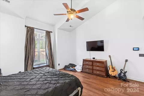 Bedroom - 19433 Battery St, Cornelius, NC 28031 photo 2 of 5