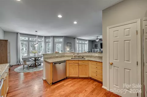 Kitchen - 1038 Kilpatrick Ln, Fort Mill, SC 29708 photo 2 of 3