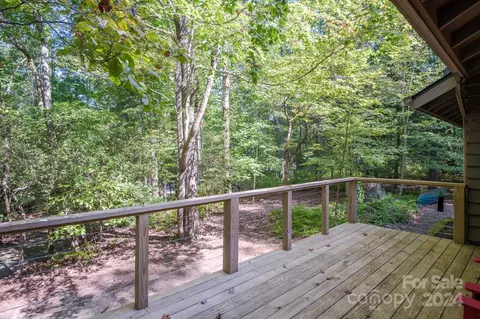 Exterior - 399 Oriole Rd, Brevard, NC 28712 photo 7 of 8
