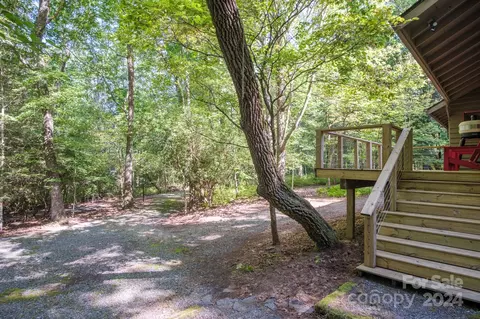 Exterior - 399 Oriole Rd, Brevard, NC 28712 photo 5 of 8
