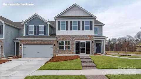 7862 Iron Rd, Sherrills Ford, NC 28673