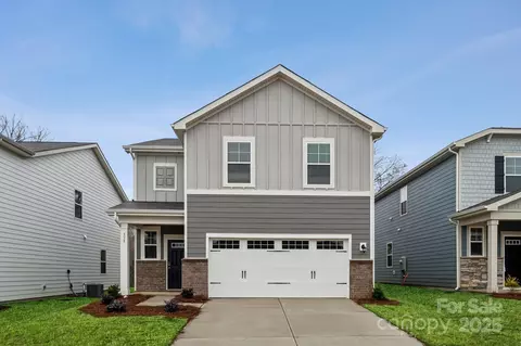 335 Bezelle Ave, York, SC 29745