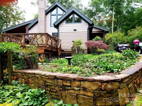 Undisclosed, Lake Toxaway, NC 28747