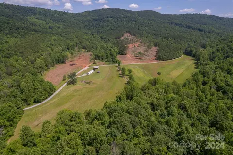 2461 Camp Creek Rd, Union Mills, NC 28167
