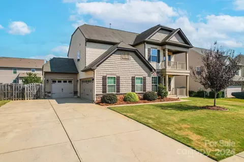 121 Karlstad Ln, Mooresville, NC 28115