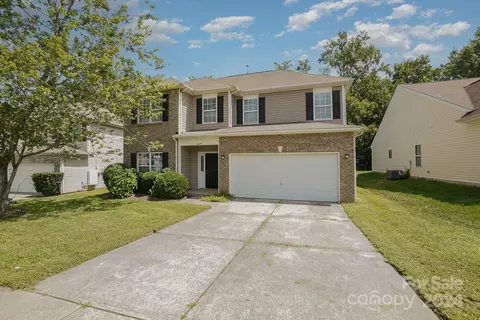 3829 Caldwell Ridge Pkwy, Charlotte, NC 28213