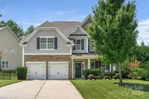4018 Bridgepoint Dr, Fort Mill, SC 29715