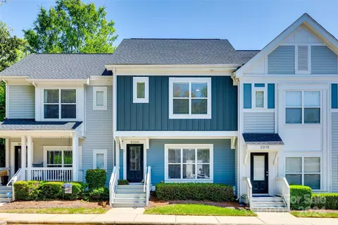 2220 Vision Dr, Charlotte, NC 28203