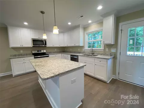 3614 Sentry Rd, Lancaster, SC 29720 photo 7
