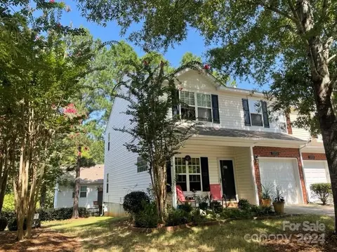 11024 Dixie Hills Dr, Charlotte, NC 28277