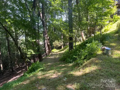 888 Glen Eagles 178 Ln #178, Mills River, NC 28759