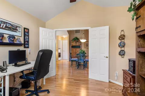 727 Ledgestone Ct, Tega Cay, SC 29708 photo 13