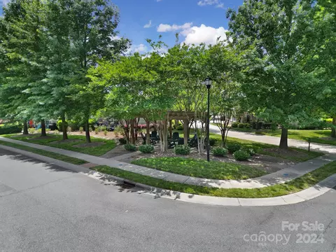 727 Ledgestone Ct, Tega Cay, SC 29708 photo 36