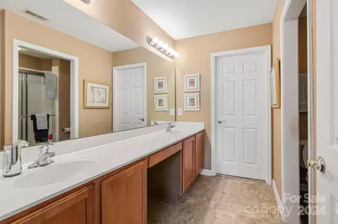 727 Ledgestone Ct, Tega Cay, SC 29708 photo 24