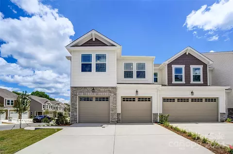 14950 Tamarack Dr, Charlotte, NC 28278