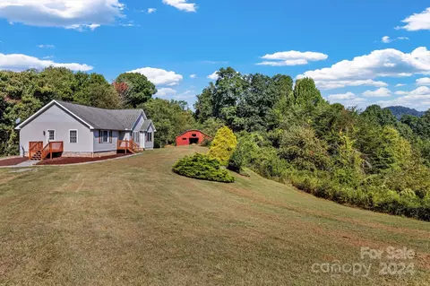 368 Richards Rdg, Canton, NC 28716