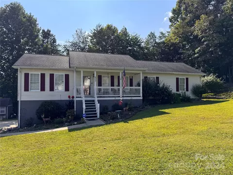 403 Ivy Ridge Ct, Lenoir, NC 28645