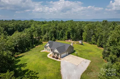 1512 Ferngully Dr, Morganton, NC 28655