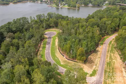 1008 Kingbird 9 Ln #9, Clover, SC 29710