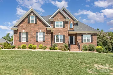 4300 Spooler Ct, Gastonia, NC 28056