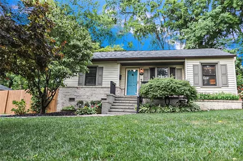 1422 Brook Rd, Charlotte, NC 28205