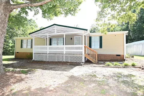 188 Ida Ct, Taylorsville, NC 28681