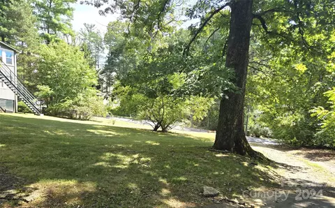37 Grindstaff Dr, Asheville, NC 28803